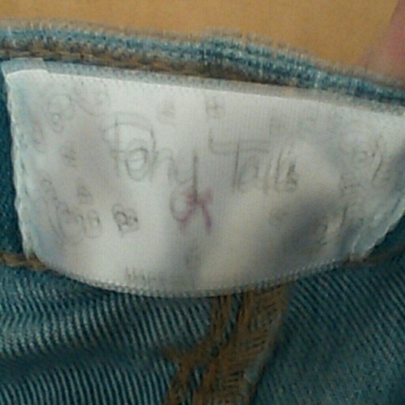 Jeans - Picture 2 of 3